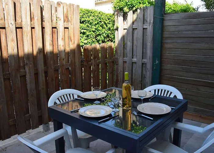 Maisonnette Cosy, Animaux Ok, Parking - 4 Pers. - Fr-1-387-225 * Marseillan (Herault)