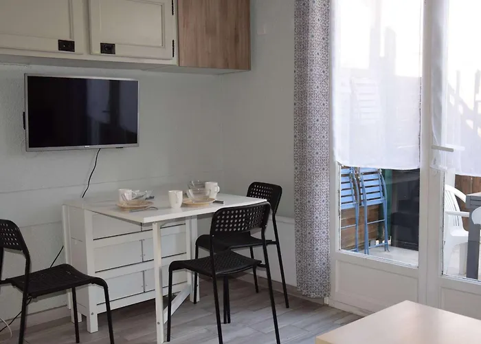 Maisonnette Cosy, Animaux Ok, Parking - 4 Pers. - Fr-1-387-225 Prázdninový dům *